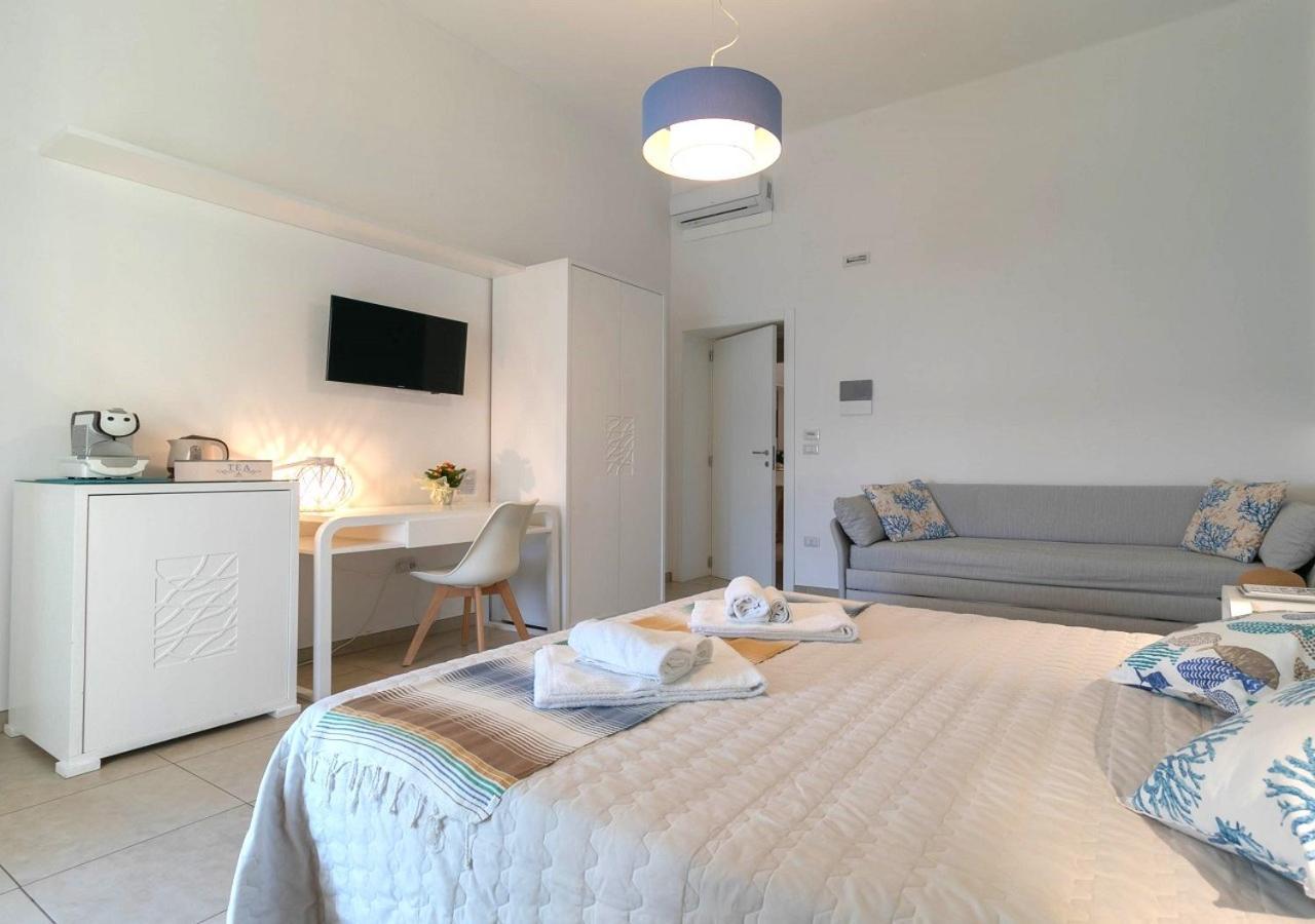 بورتو سيساريو Fronte Mare Rooms By Salentolimit المظهر الخارجي الصورة